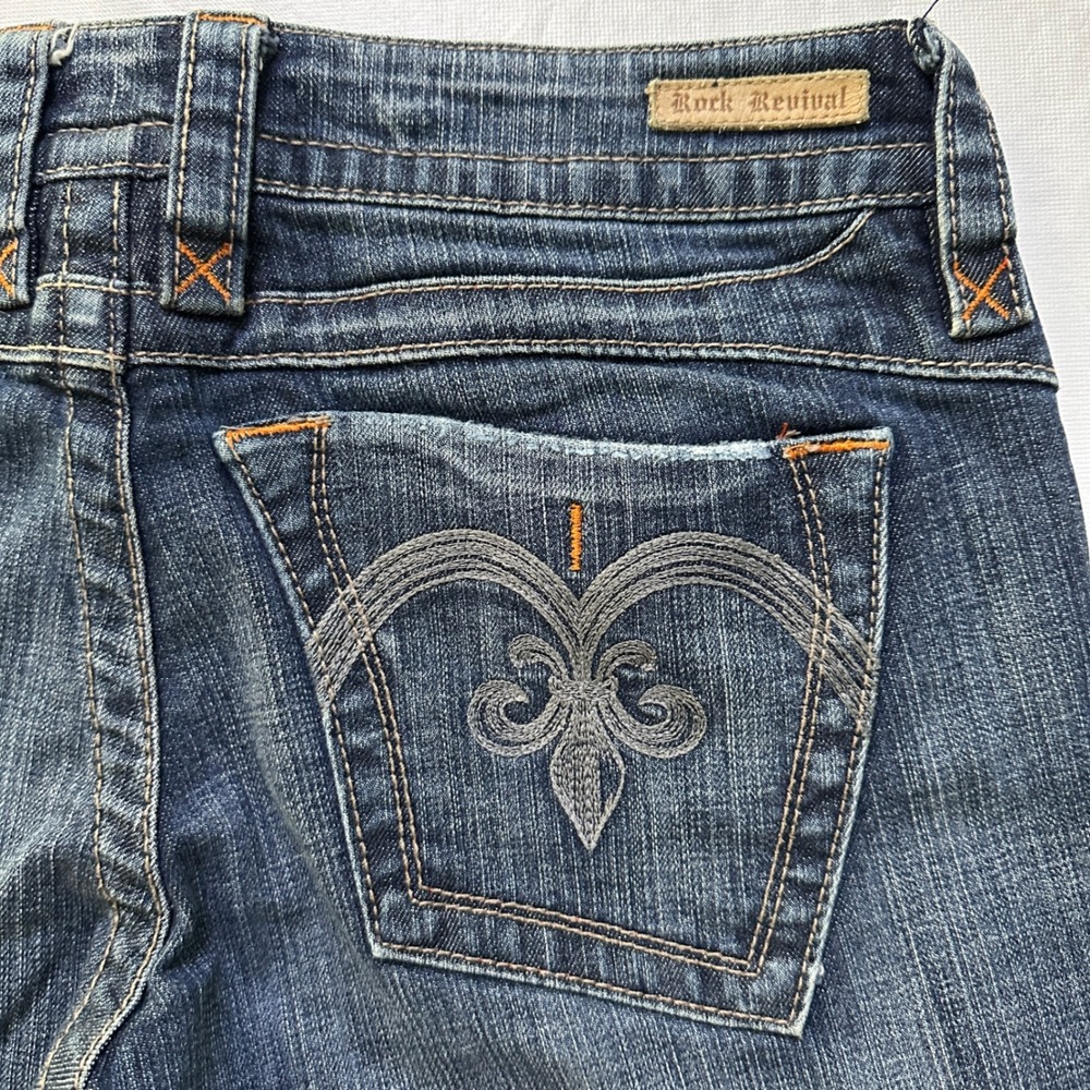 Rock Revival Size 30 Blue Capri Jeans Fleur De Lis Low Rise Y2K McBling Grunge